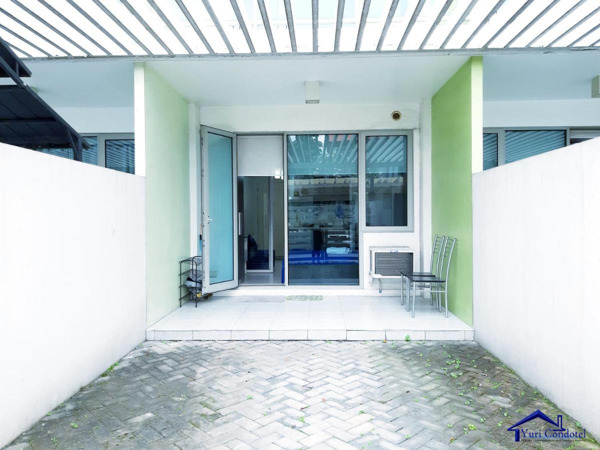 Azure Urban Resort Residences Manille Extérieur photo