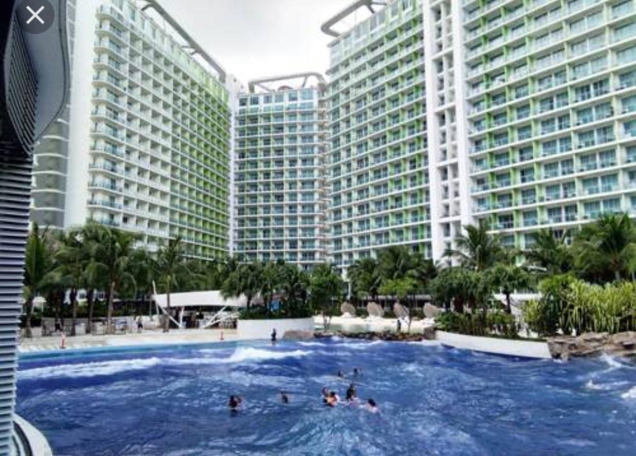 Azure Urban Resort Residences Manille Extérieur photo