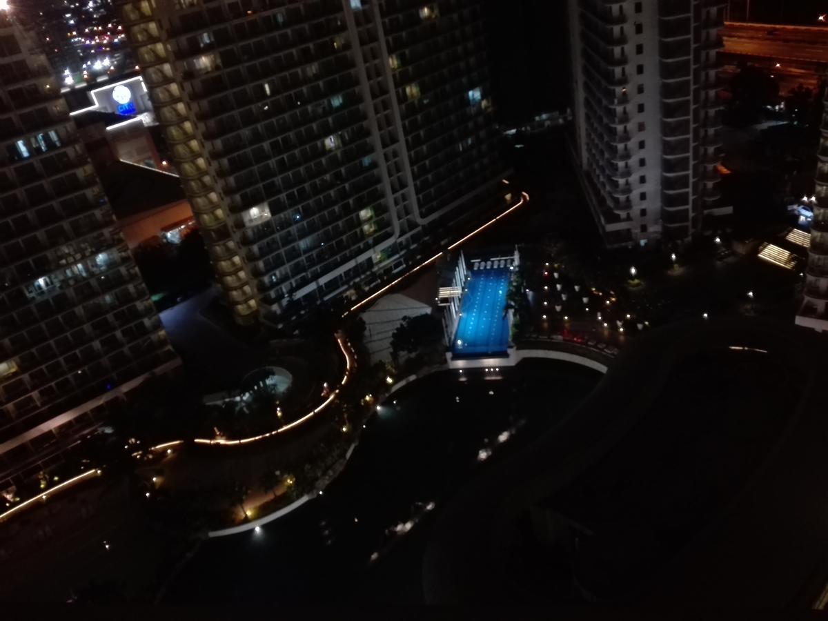 Azure Urban Resort Residences Manille Extérieur photo