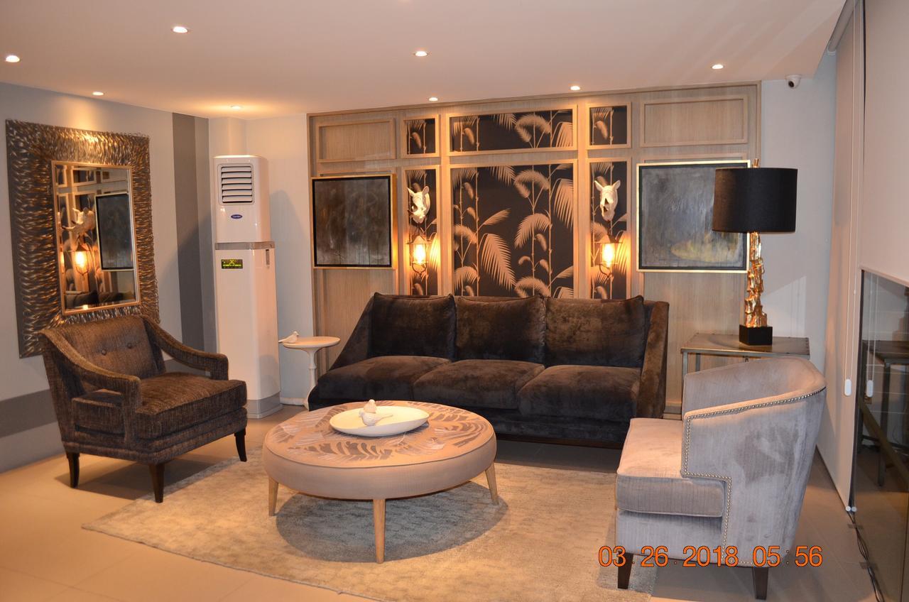 Azure Urban Resort Residences Manille Extérieur photo